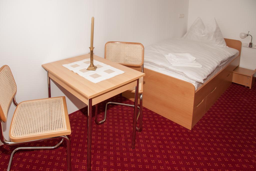 Gasthof Hofbauer Schwanenstadt エクステリア 写真